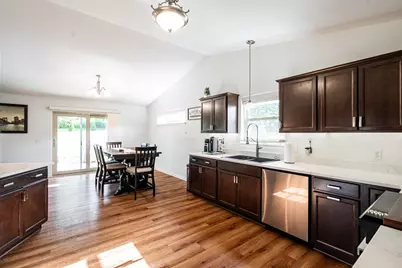 333  Nature Pl, Johnson Creek, WI 53038 - Photo 13
