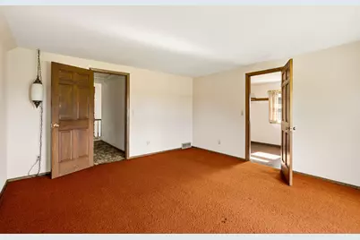 19272 W Coffee Rd, New Berlin, WI 53146 - Photo 27