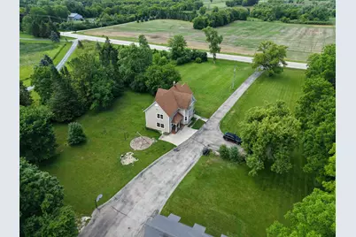 19272 W Coffee Rd, New Berlin, WI 53146 - Photo 45
