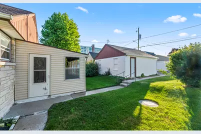 3148 S 30th St, Milwaukee, WI 53215 - Photo 21
