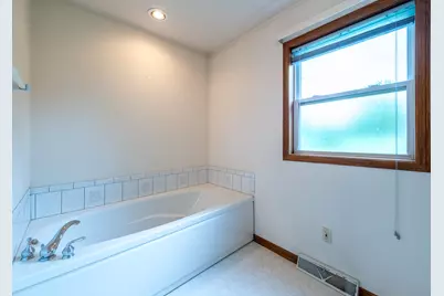 3740  109th St, Pleasant Prairie, WI 53158 - Photo 15