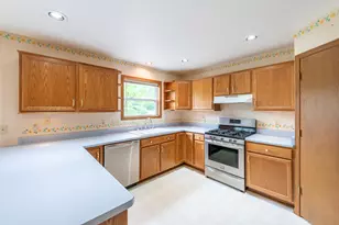 3740 109th St, Pleasant Prairie, WI 53158 - Photo 9
