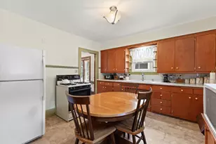 2834 Taylor Ave, Racine, WI 53405 - Photo 11
