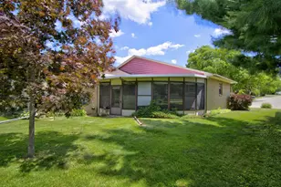 3168 Wheelock Dr, Racine, WI 53405 - Photo 33
