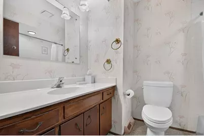 3168  Wheelock Dr, Racine, WI 53405 - Photo 23