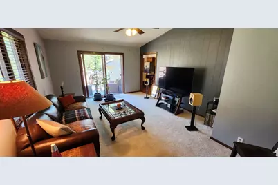 1707  Miller Rd, Lake Geneva, WI 53147 - Photo 13