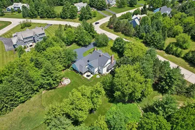 191  Fieldstone Rd, Delafield, WI 53018 - Photo 5