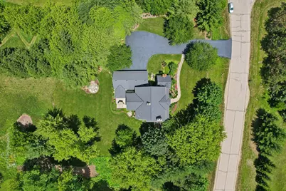 191  Fieldstone Rd, Delafield, WI 53018 - Photo 83