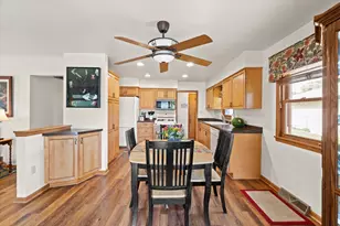 7024 W Lakefield Dr, Milwaukee, WI 53219 - Photo 11