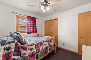 7024 W Lakefield Dr, Milwaukee, WI 53219 - Photo 15