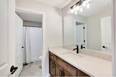 3741  Howell Oaks Dr, Waukesha, WI 53188 - Photo 25