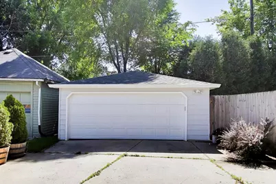 1429  College Ave, Racine, WI 53403 - Photo 37