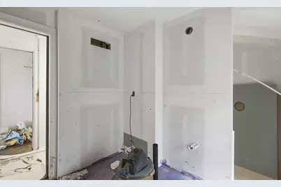 2328 E Back Bay St, Milwaukee, WI 53202 - Photo 35