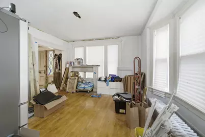 2328 E Back Bay St, Milwaukee, WI 53202 - Photo 5