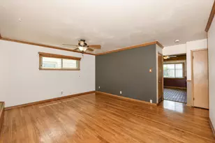 2837 S 67th St, Milwaukee, WI 53219 - Photo 5