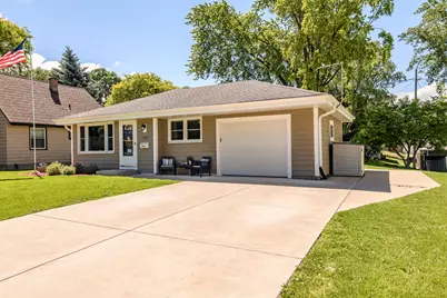 1109  Lawndale Ave, Waukesha, WI 53188 - Photo 29