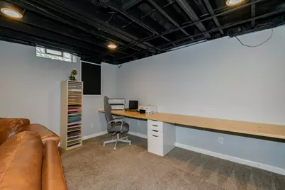 1109  Lawndale Ave, Waukesha, WI 53188 - Photo 21