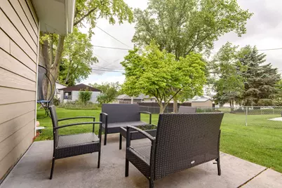 1109  Lawndale Ave, Waukesha, WI 53188 - Photo 31