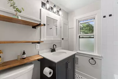 2164 S 95th St #2166, West Allis, WI 53227 - Photo 21