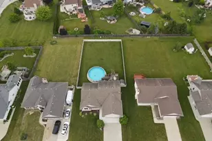 6114 Biscayne Ave, Racine, WI 53406 - Photo 5