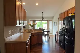 6114 Biscayne Ave, Racine, WI 53406 - Photo 11