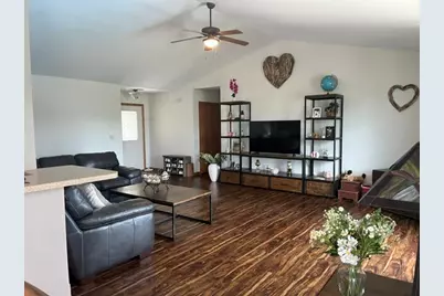 6114  Biscayne Ave, Racine, WI 53406 - Photo 7