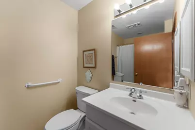 104  Bur Oak Ln #D, Grafton, WI 53024 - Photo 23
