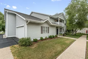 104 Bur Oak Ln, Grafton, WI 53024 - Photo 25