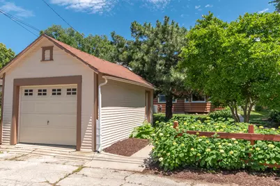 2963 N 70th St, Milwaukee, WI 53210 - Photo 37