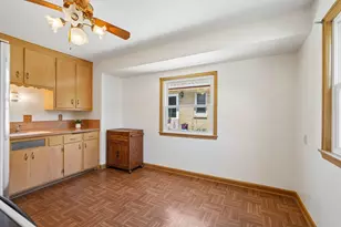 5740 N Dexter Ave, Glendale, WI 53209 - Photo 9