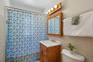 5740 N Dexter Ave, Glendale, WI 53209 - Photo 5