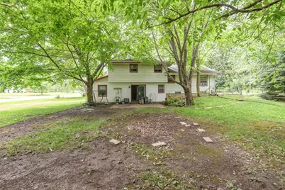 5210 S Balboa Dr, New Berlin, WI 53151 - Photo 33