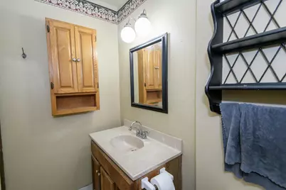 5210 S Balboa Dr, New Berlin, WI 53151 - Photo 19