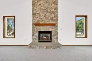 3800 E Elm Rd, Oak Creek, WI 53154 - Photo 9