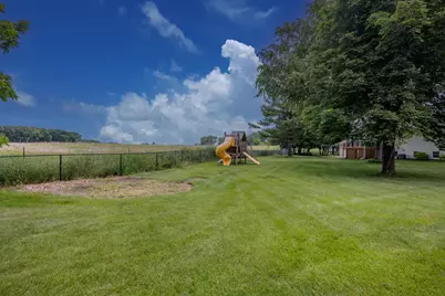 918  Sunset Ln, Horicon, WI 53032 - Photo 41