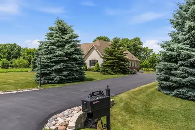 12575 N Hawks Glen Ct, Mequon, WI 53097 - Photo 51