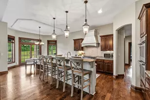 12575 N Hawks Glen Ct, Mequon, WI 53097 - Photo 3