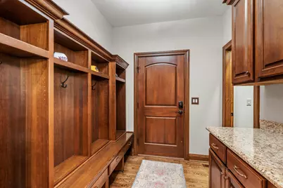 12575 N Hawks Glen Ct, Mequon, WI 53097 - Photo 23