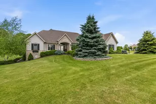 12575 N Hawks Glen Ct, Mequon, WI 53097 - Photo 55