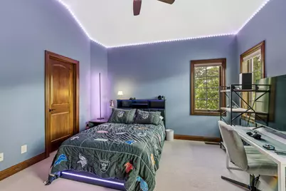 12575 N Hawks Glen Ct, Mequon, WI 53097 - Photo 33