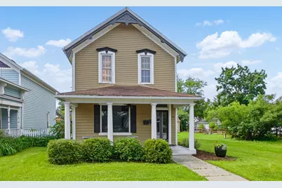 338  Oakton Ave, Pewaukee, WI 53072 - Photo 3