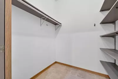 6195  Walnut Ln #68, Cudahy, WI 53110 - Photo 15