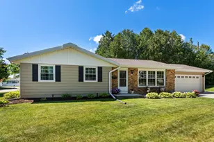 3113 North Ave, Sheboygan, WI 53083 - Photo 3