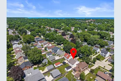 4823 N Hollywood Ave, Whitefish Bay, WI 53217 - Photo 31