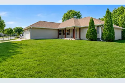 7423 N 86th St, Milwaukee, WI 53224 - Photo 29