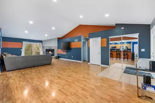 7423 N 86th St, Milwaukee, WI 53224 - Photo 5