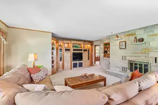 780 Michael Dr, Brookfield, WI 53045 - Photo 3