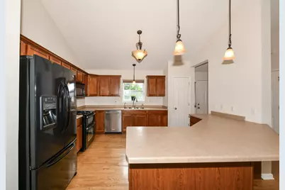 170 N Wild Flower Ln, Elkhorn, WI 53121 - Photo 11