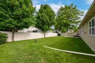 170 N Wild Flower Ln, Elkhorn, WI 53121 - Photo 41