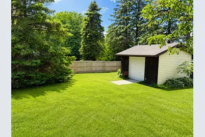1412 N 40th St, Sheboygan, WI 53081 - Photo 17